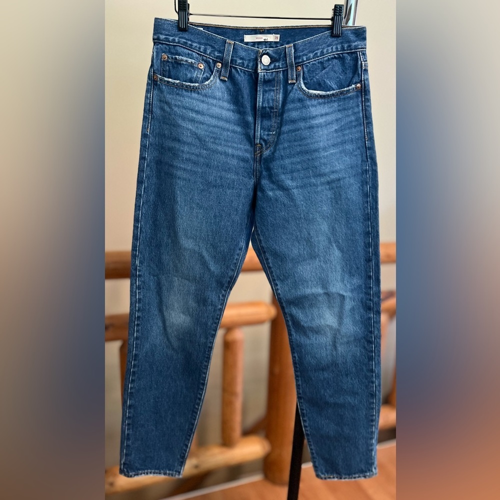 Levi’s Wedgie Jeans  (Premium) – Classic Blue (28) - Picture 7 of 10